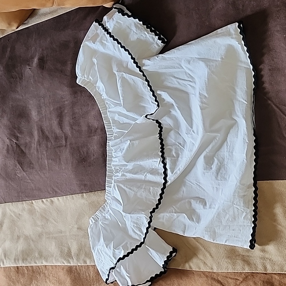 Very cute women's top
